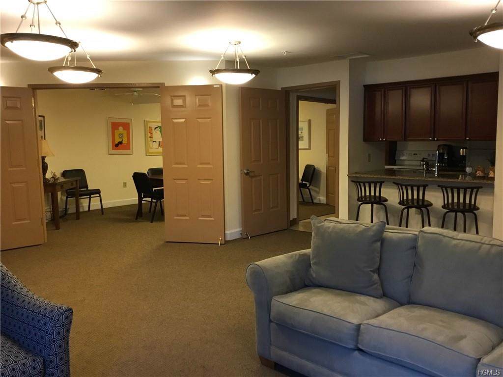 309 Sutton Drive - Photo 1