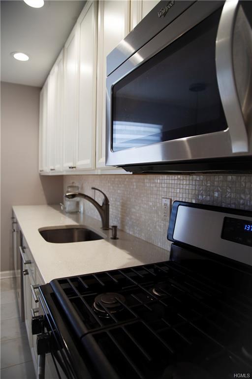 57 Parkside Drive - Photo 1
