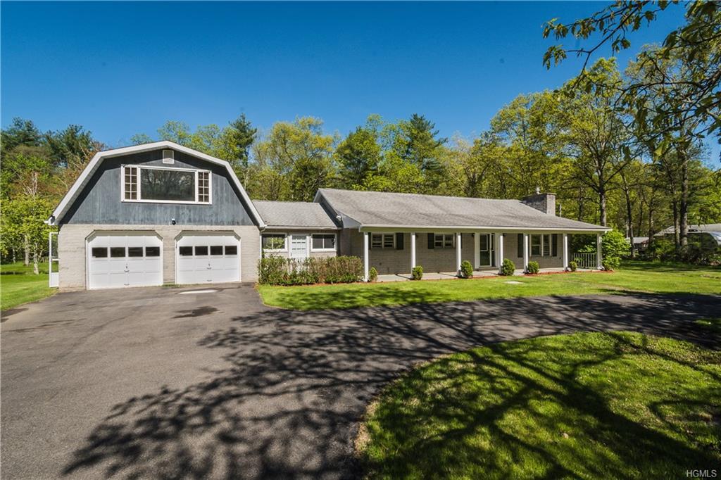 1305 Lucas Avenue - Photo 1