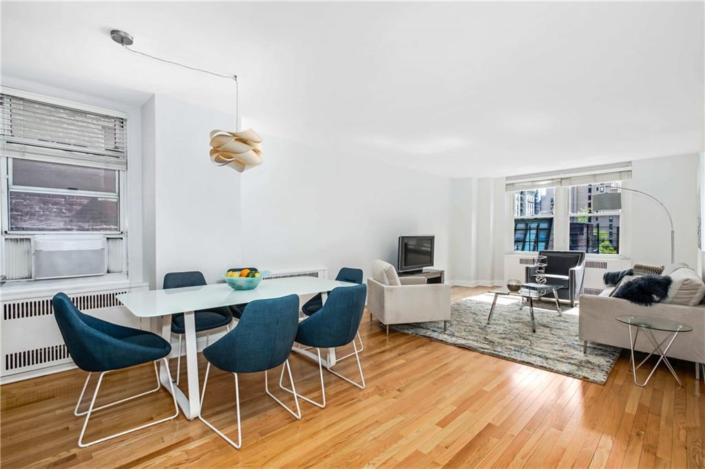 263 End Avenue - Photo 1