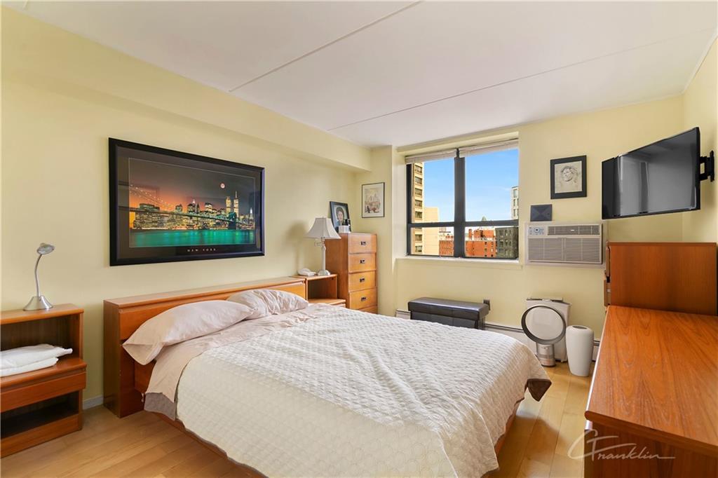 300 110th Street - Photo 1