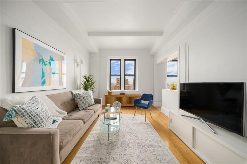 50 106th Street - Photo 1