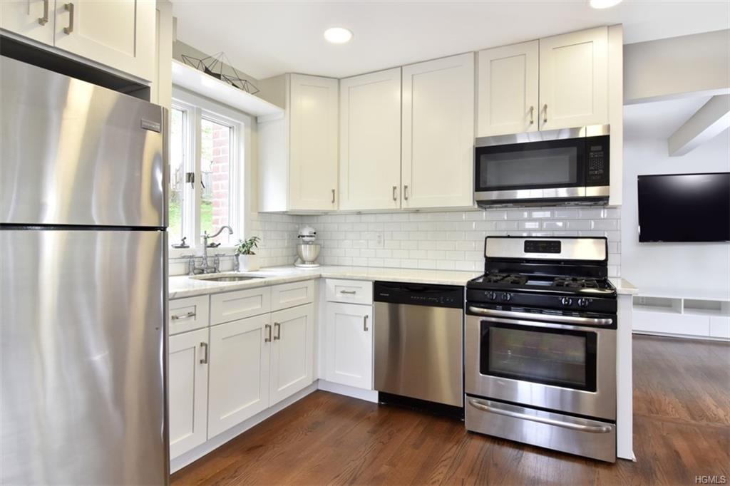13 Irvington Street - Photo 1