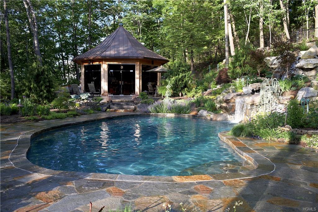290 Barrett Hill Road - Photo 1