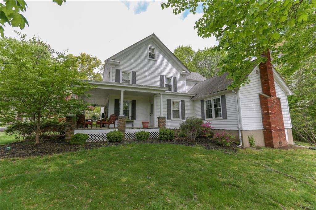 186 Grandview Avenue - Photo 1