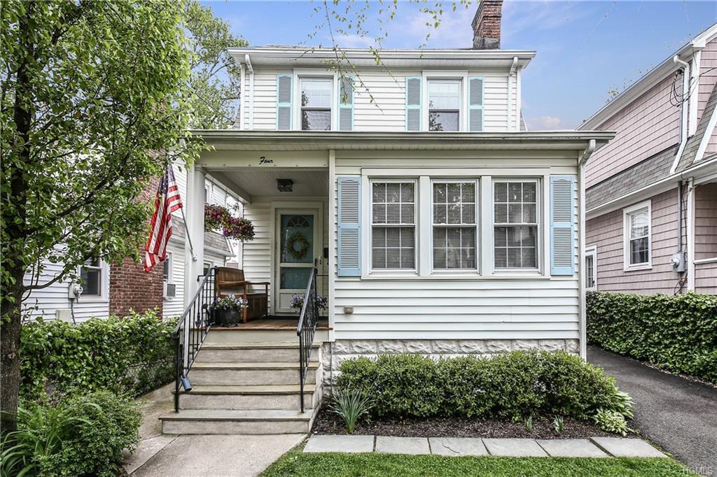 4 York Avenue - Photo 1