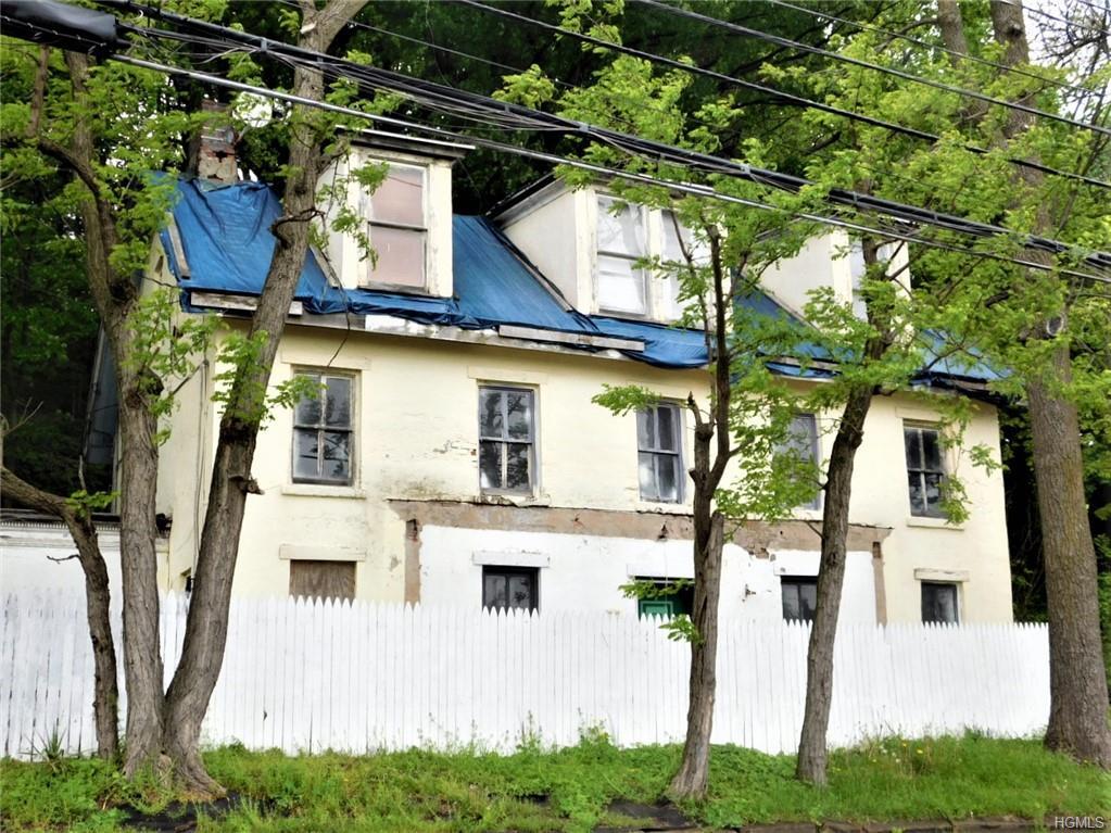 171 Main Street - Photo 1