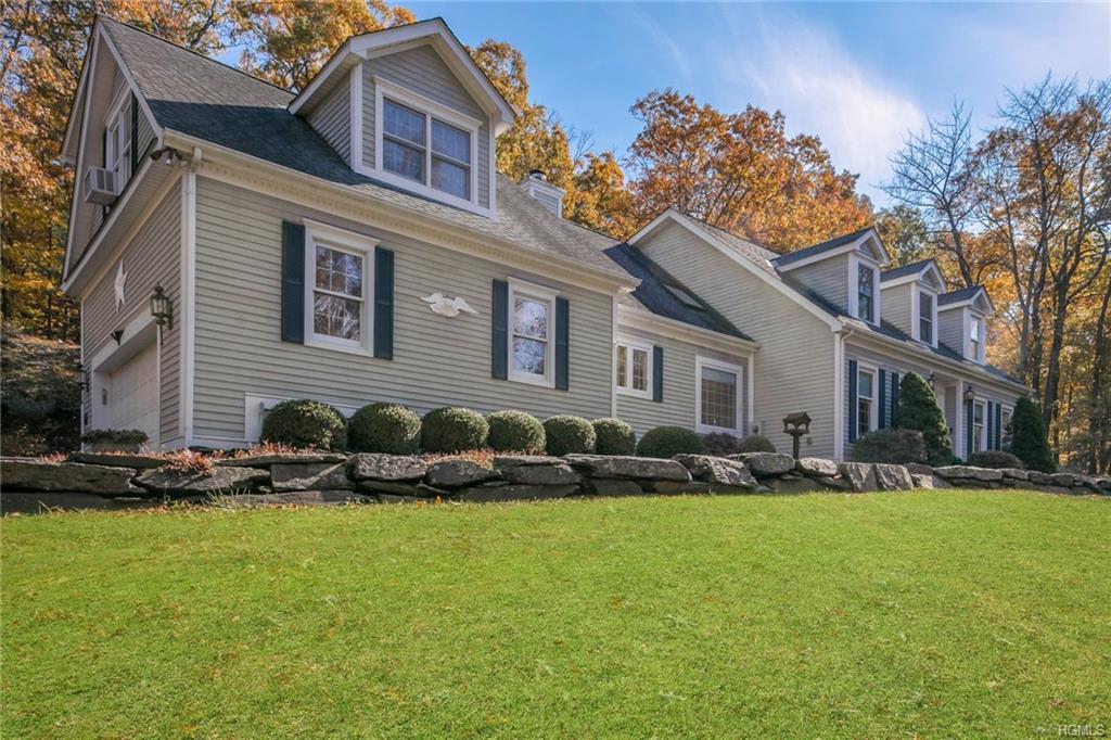 39 Hambletonian Road - Photo 1