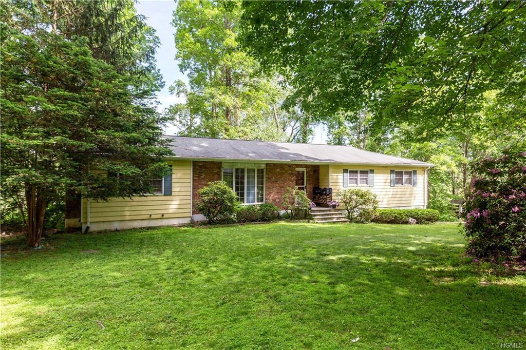 31 Shamrock Drive - Photo 1