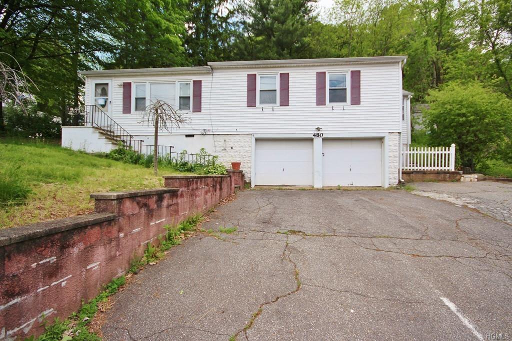 484 Main Street - Photo 1