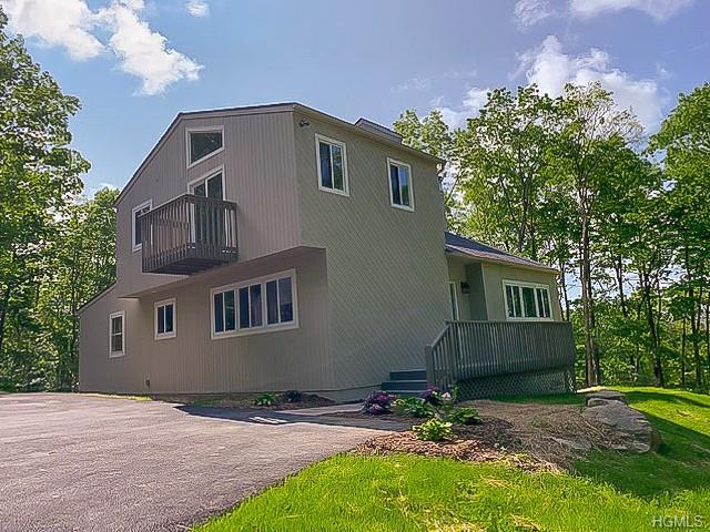 62 Blueberry Lane - Photo 1