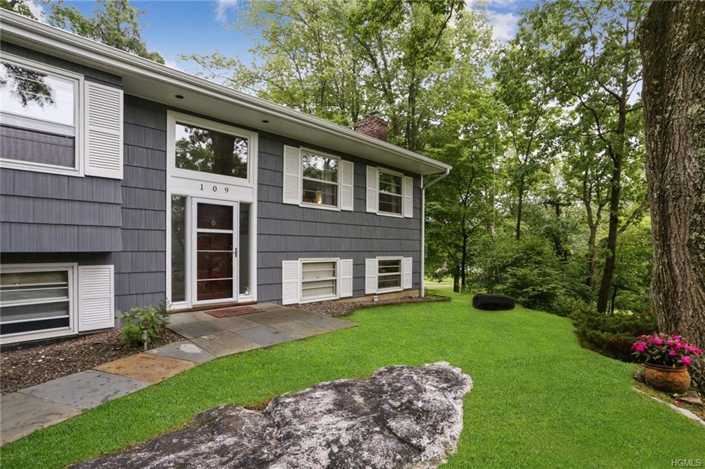 109 Fuller Road - Photo 1