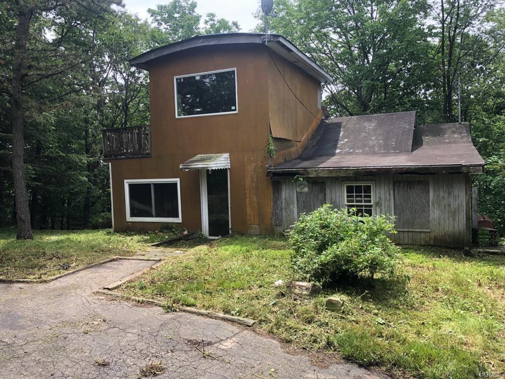 2 Green Briar Road - Photo 1