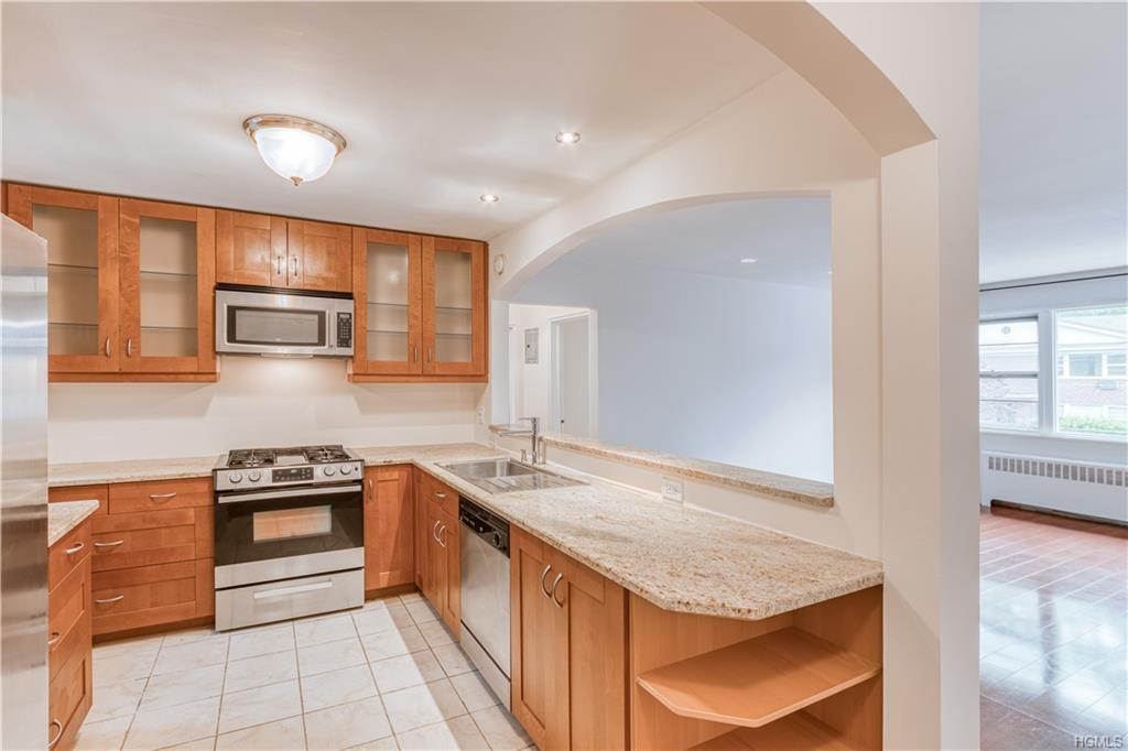 2 Walnut Street - Photo 1