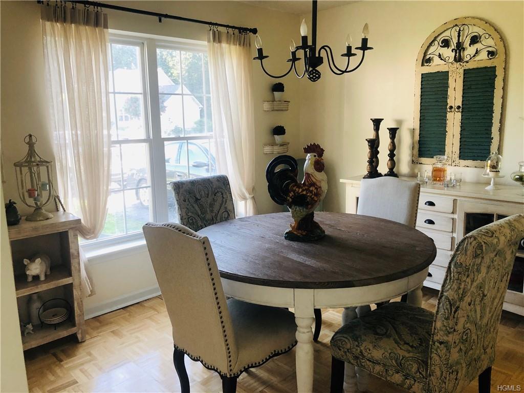 22 Waldorf Place - Photo 1