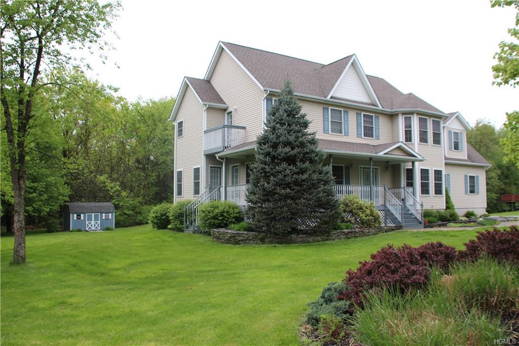 8 Victorian Court - Photo 1