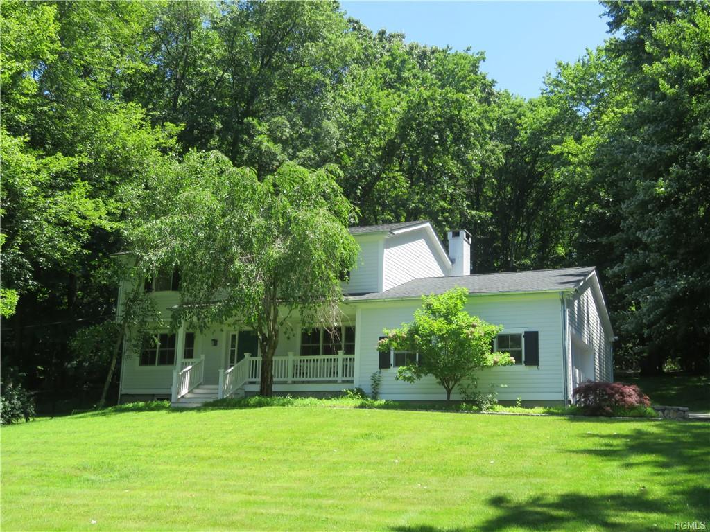 6 Edgewood Drive - Photo 1
