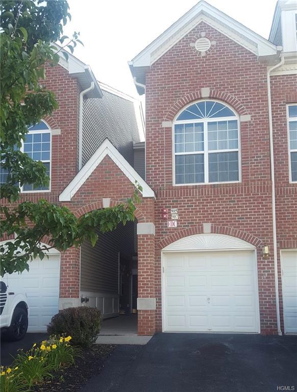 905 Balsam Drive - Photo 1