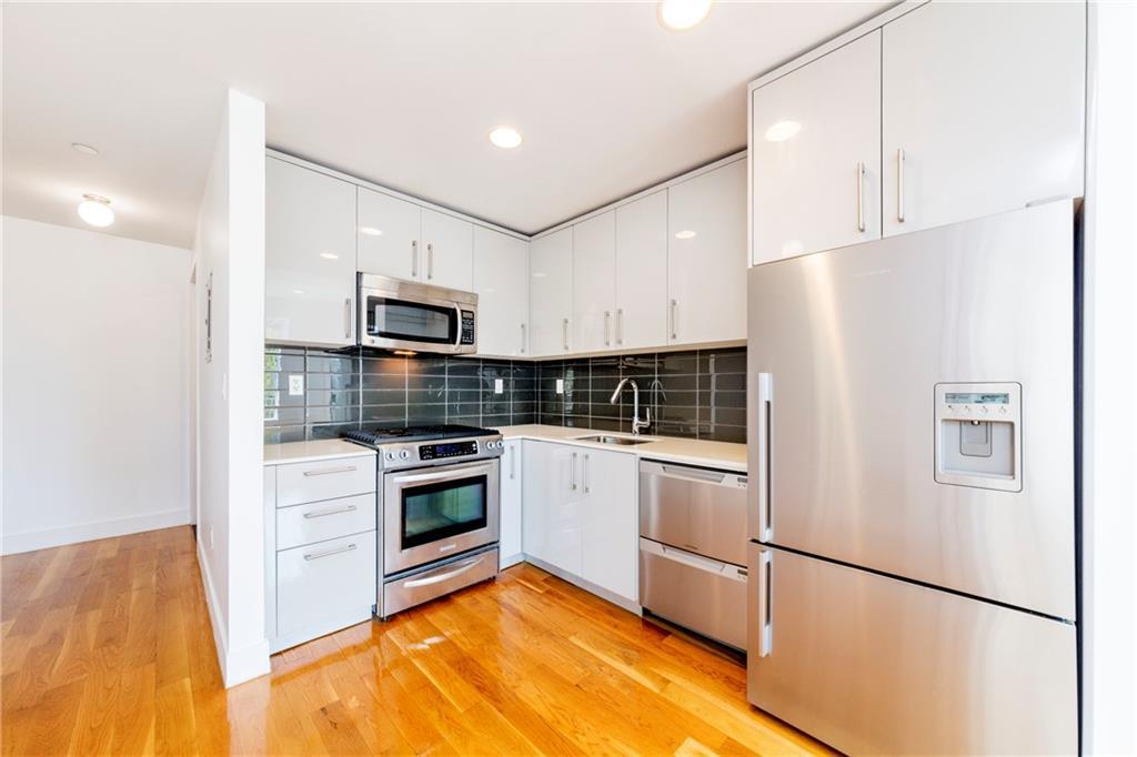 139 Skillman Avenue - Photo 1