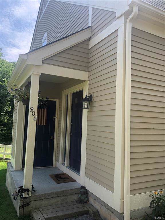 908 Nutmeg Drive - Photo 1