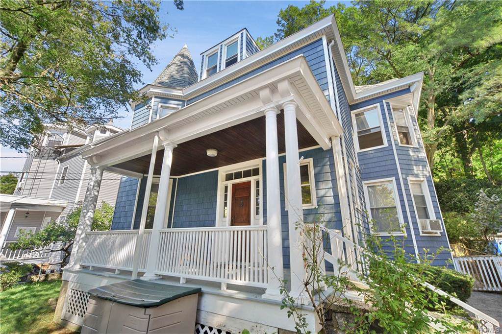 84 Broadway - Photo 1