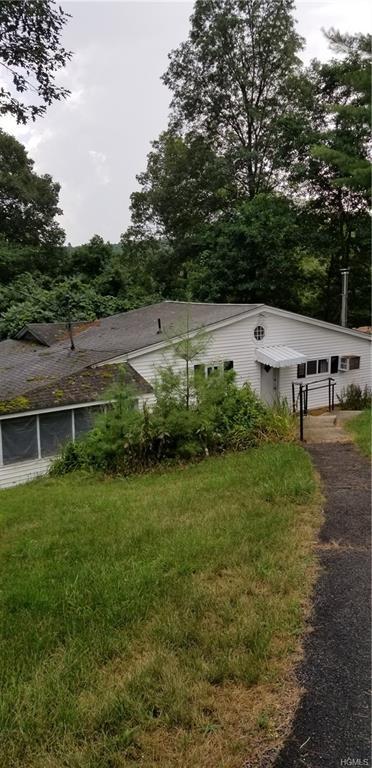 11 Dogwood Road - Photo 1