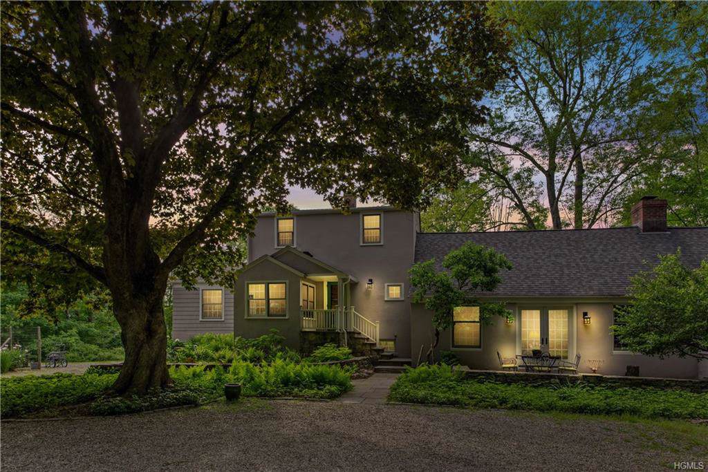 41 Hickory Lane - Photo 1