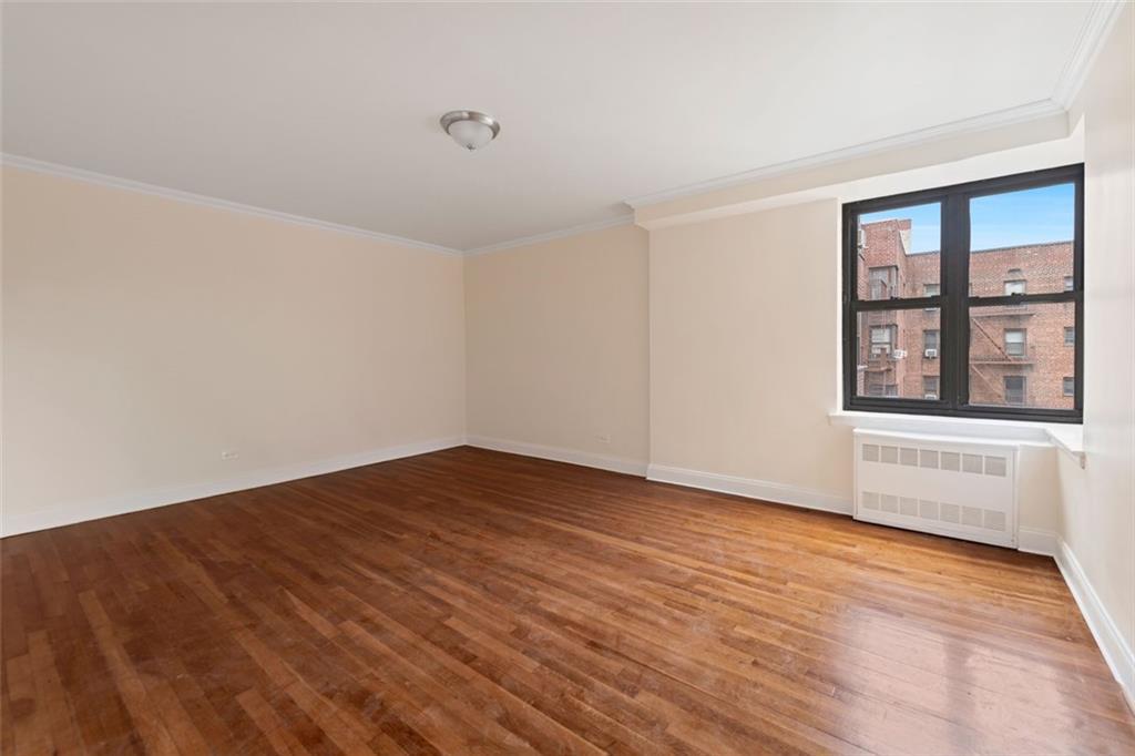 245 Bennett Avenue - Photo 1