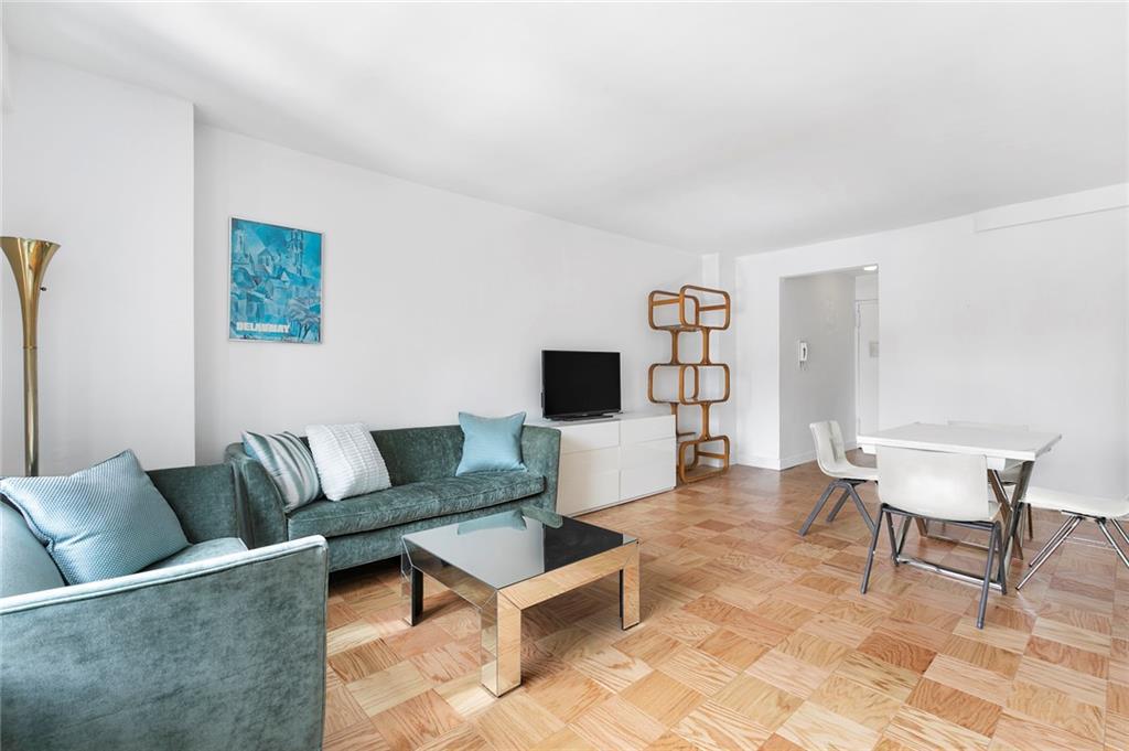 120 90th Street - Photo 1