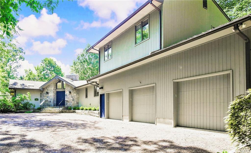 66 Hillair Circle - Photo 1