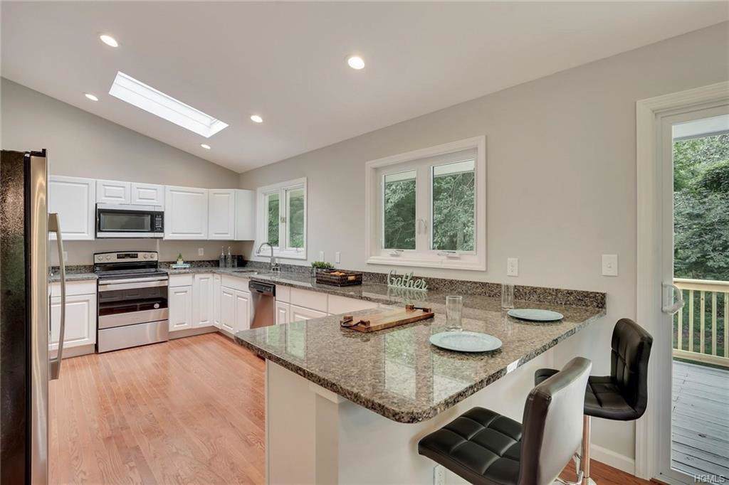 8 Southgate Drive - Photo 1