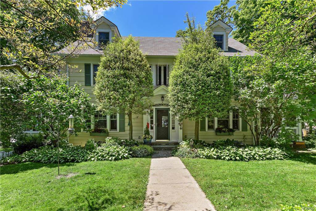 2 Oak Hill Terrace - Photo 1