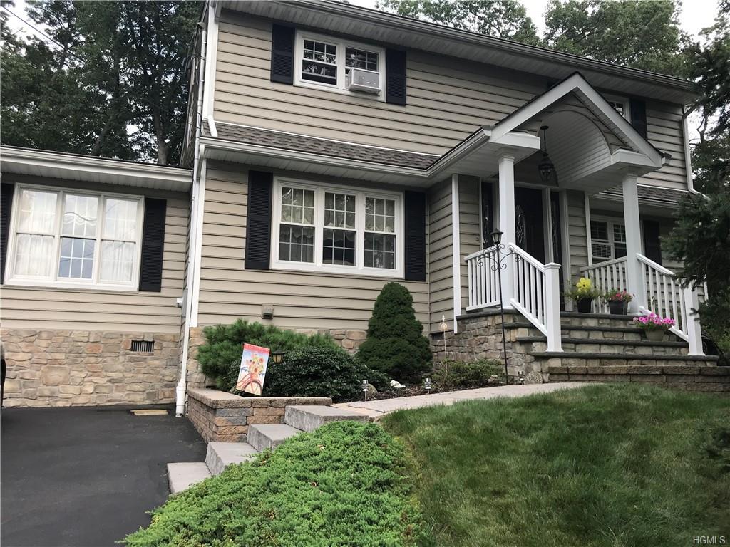 4 Duane Avenue - Photo 1