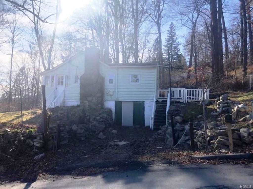 23 Barrett Hill Road - Photo 1