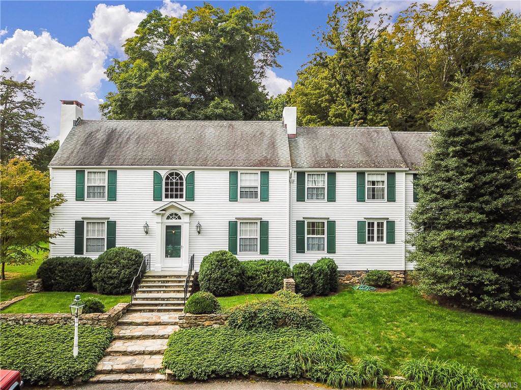 129 Fox Lane - Photo 1