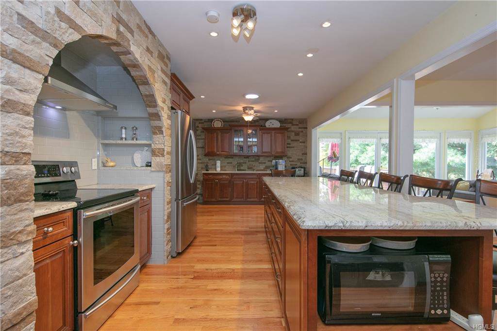 17 Calvert Drive - Photo 1