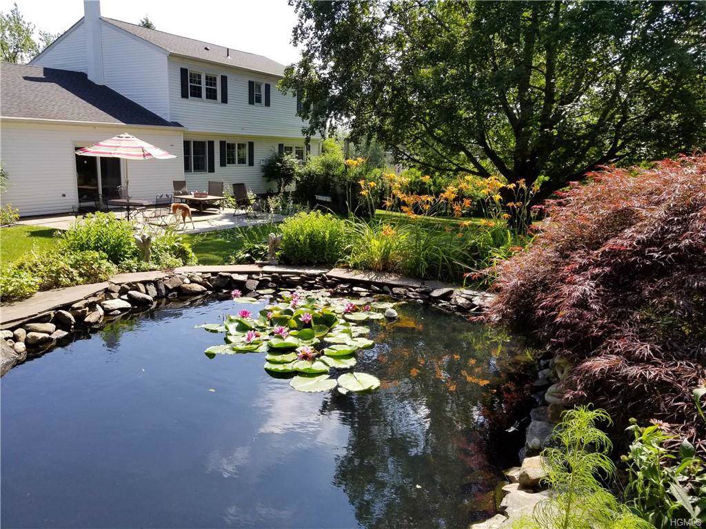 16 Rockledge Drive - Photo 1