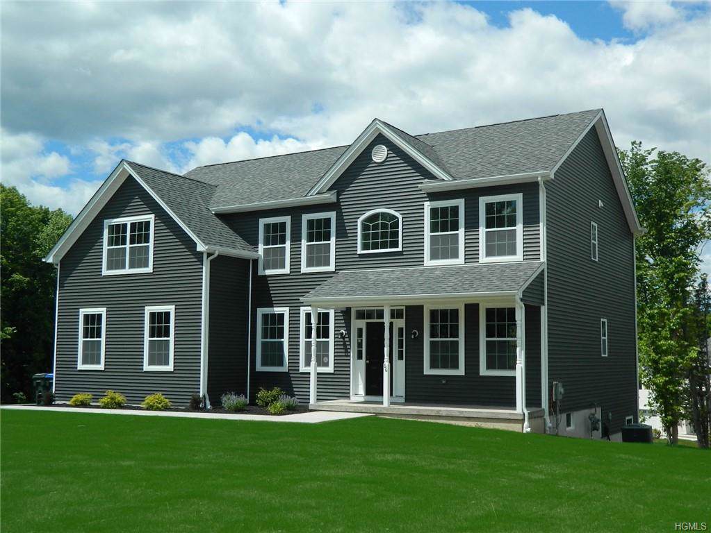 8 Hopkins Court - Photo 1