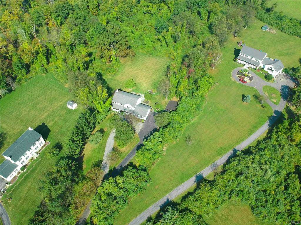 83 Sunset Drive - Photo 1