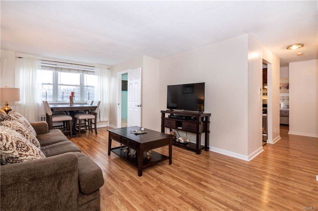 377 Broadway - Photo 1