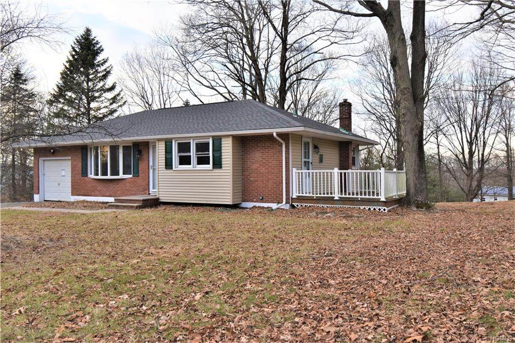 10 Laura Road - Photo 1