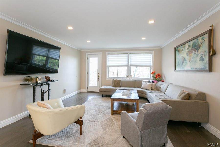 65 Rockledge Road - Photo 1