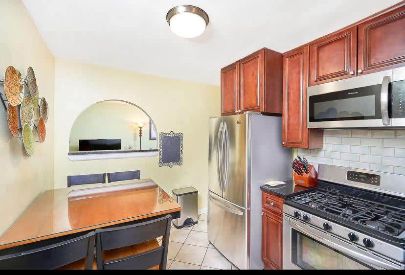 1165 E 54th Street - Photo 1