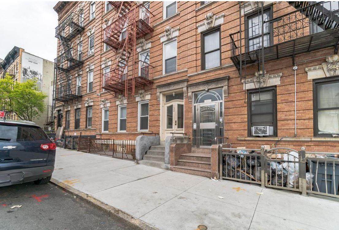 17th Street - Photo 1