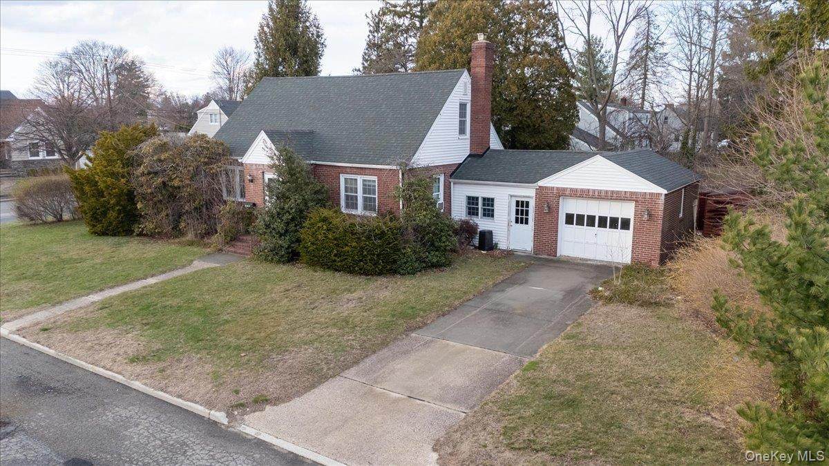 74 Floral Avenue - Photo 1
