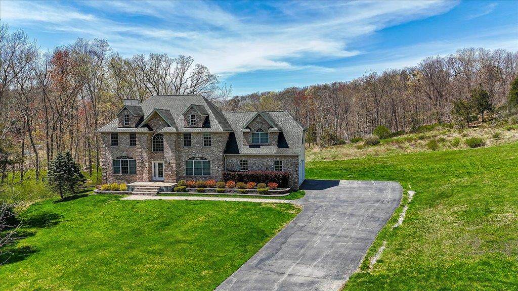 11 Saddle Hill Road - Photo 1