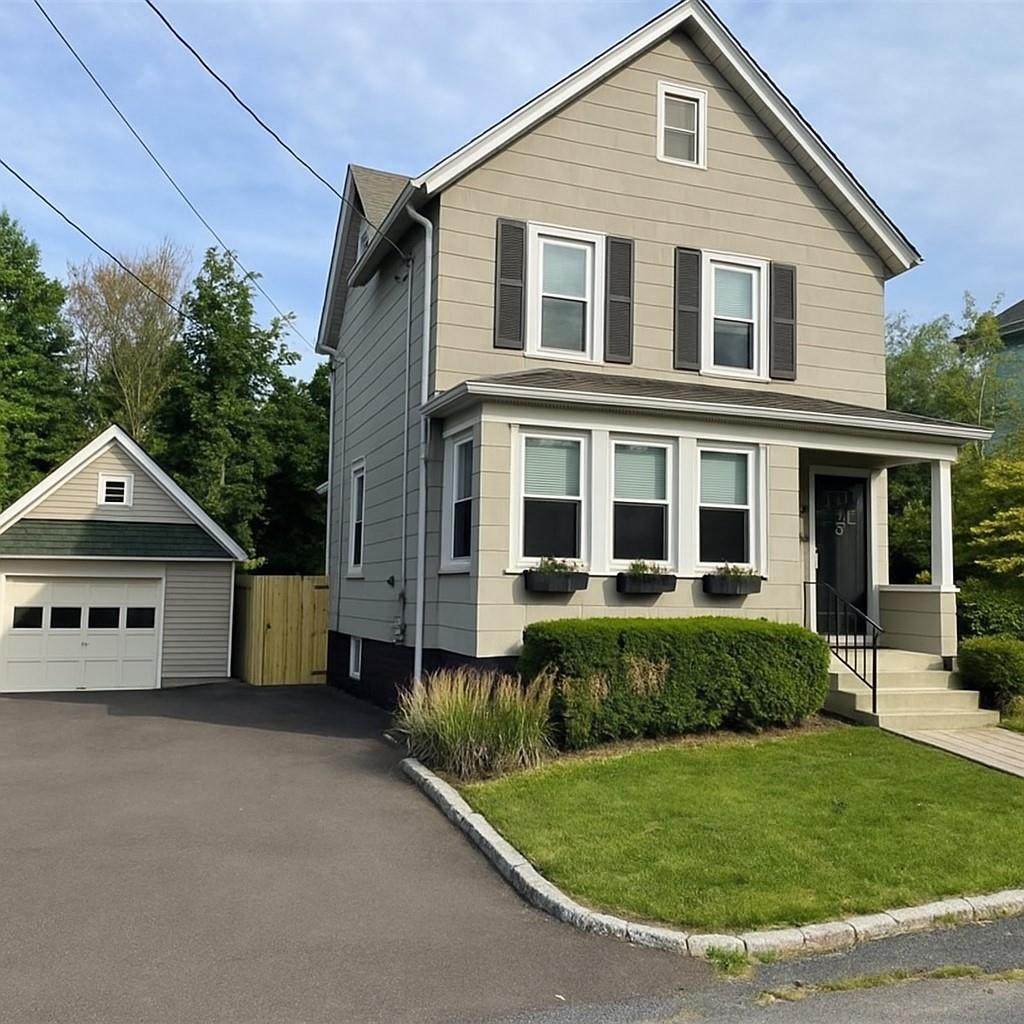 18 Wood Avenue - Photo 1