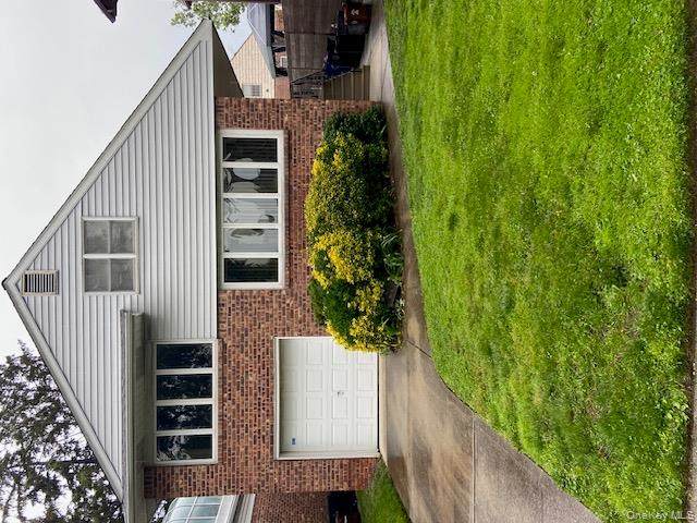 16615 67th Avenue - Photo 1