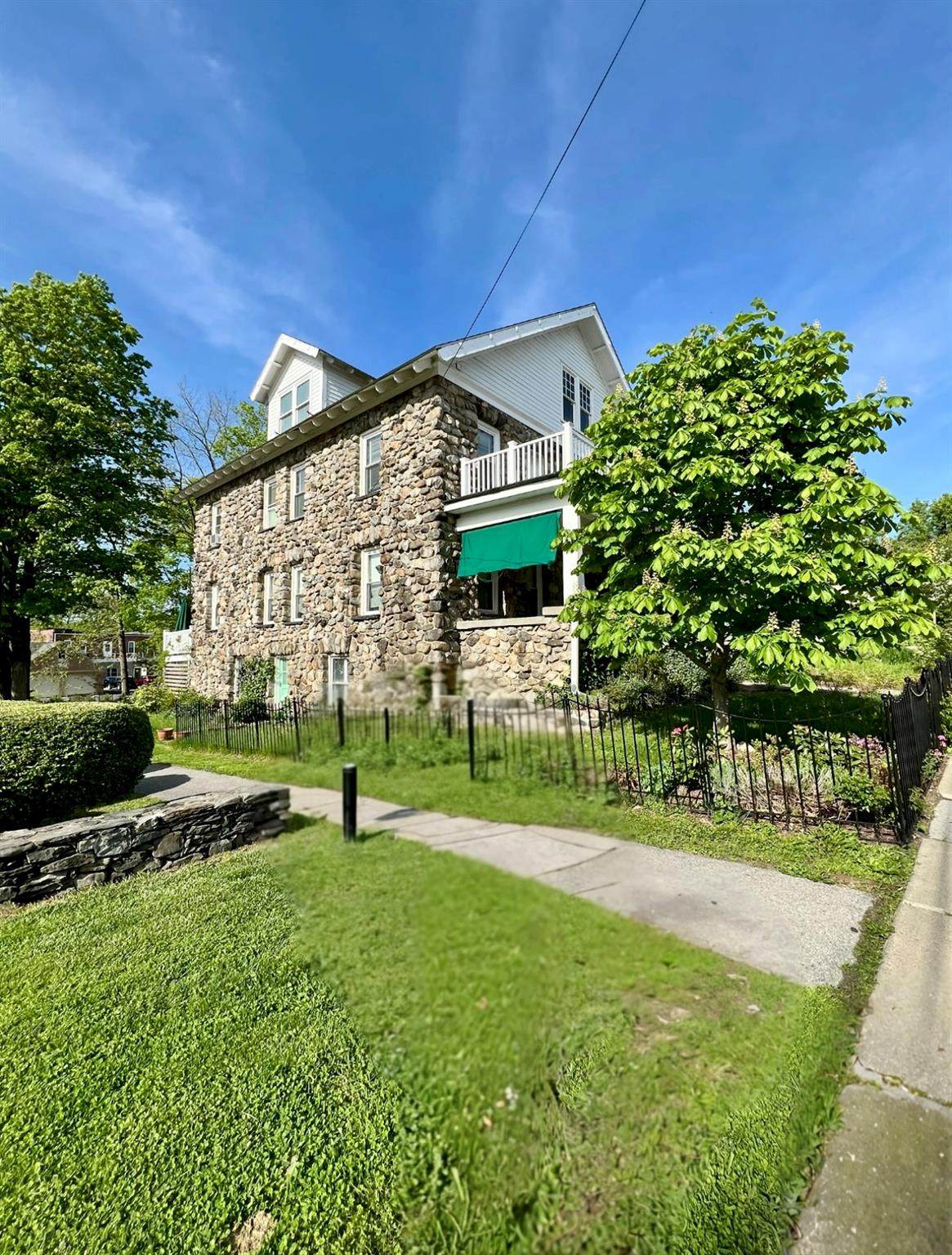 17 Washington Avenue - Photo 1
