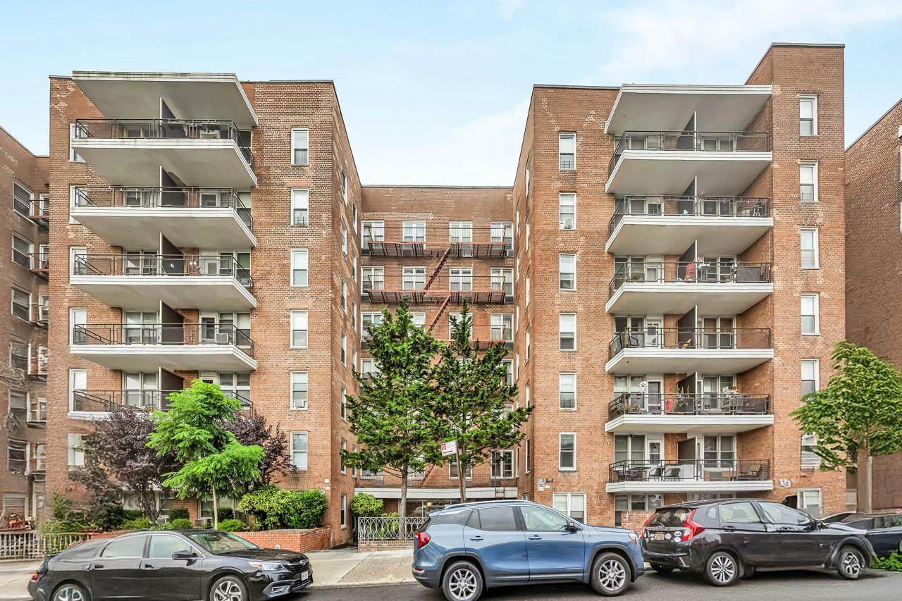 67-50 Thornton Place - Photo 1